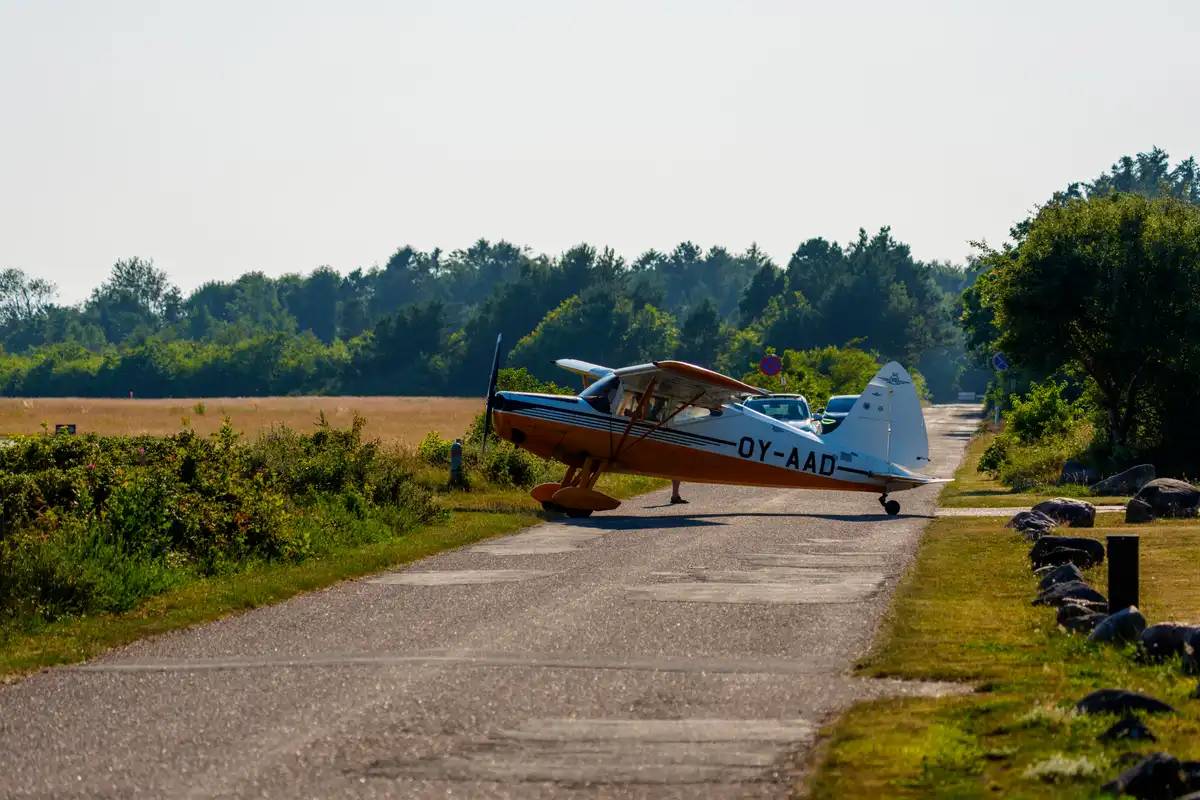 A1205372LR