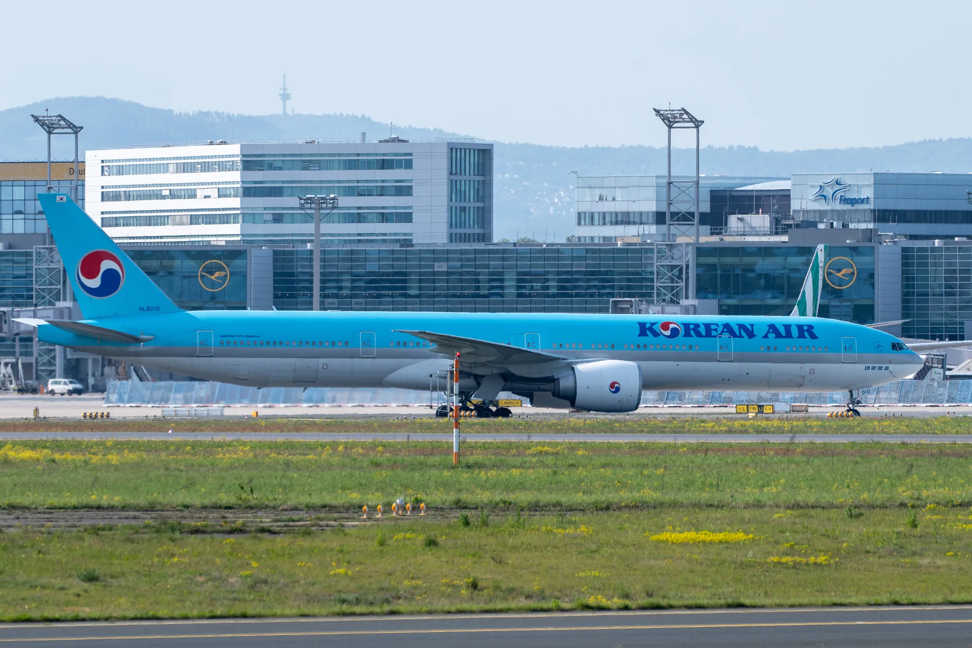 A7402567LR