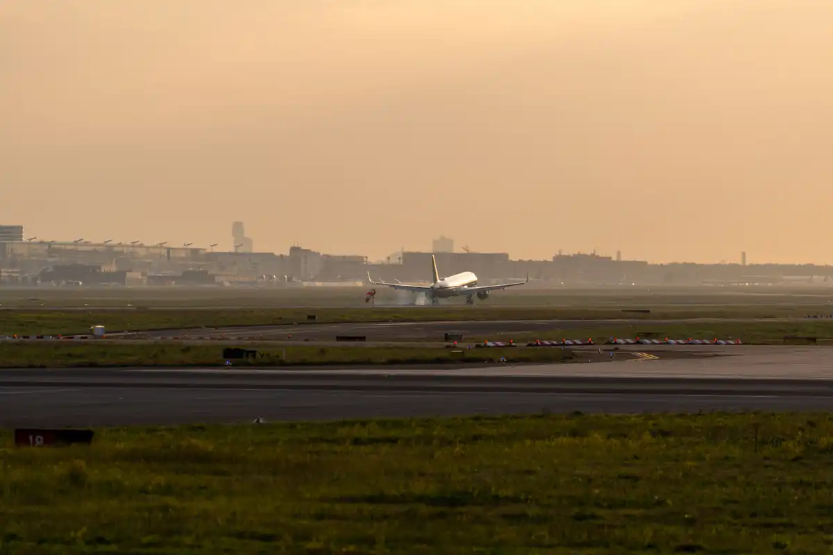 A7402927LR