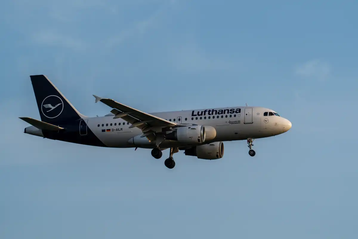 A7402938LR