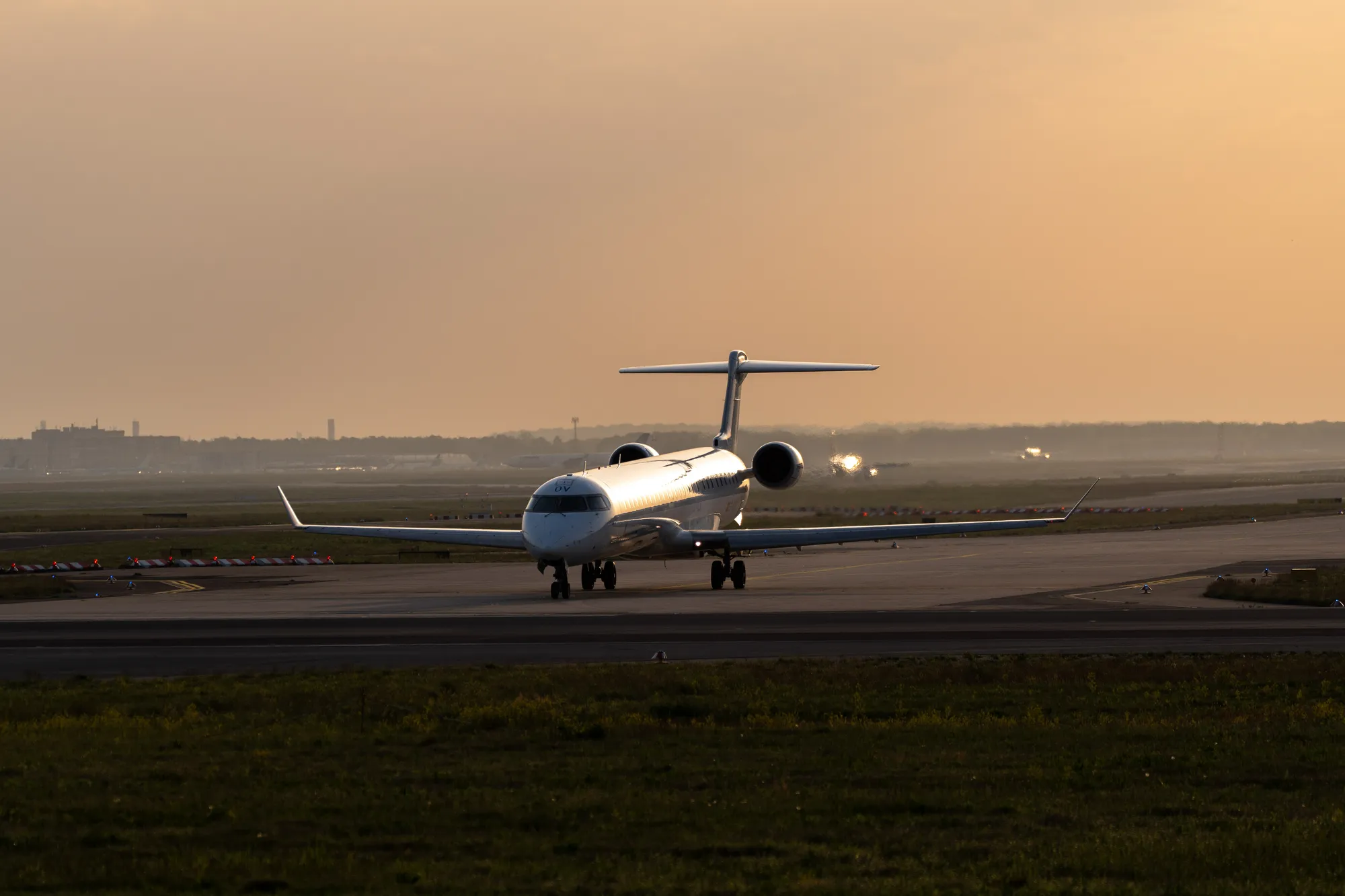 A7402945LR