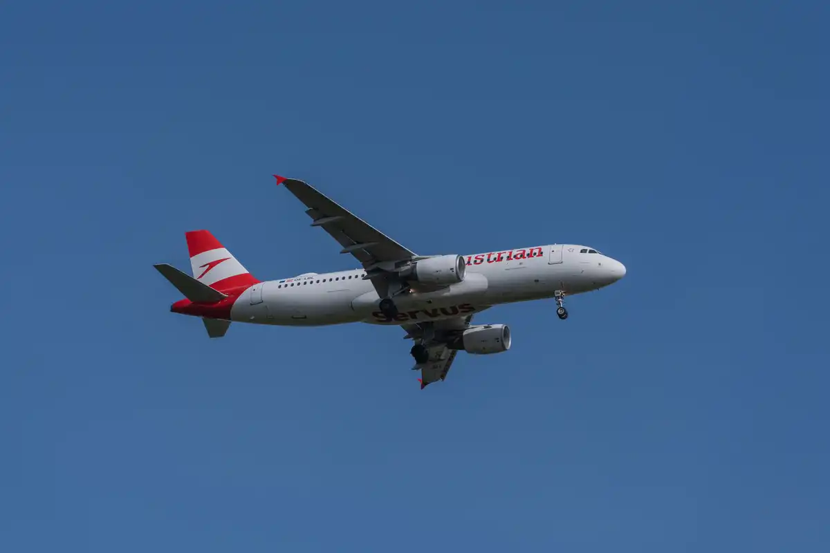 A7403657LR