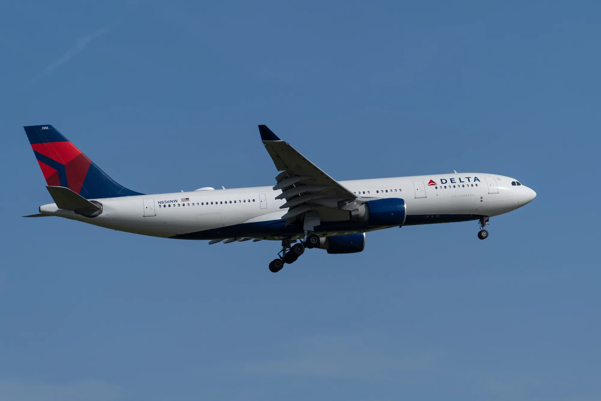 A7403696LR