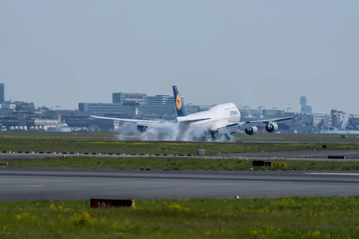 A7403848LR