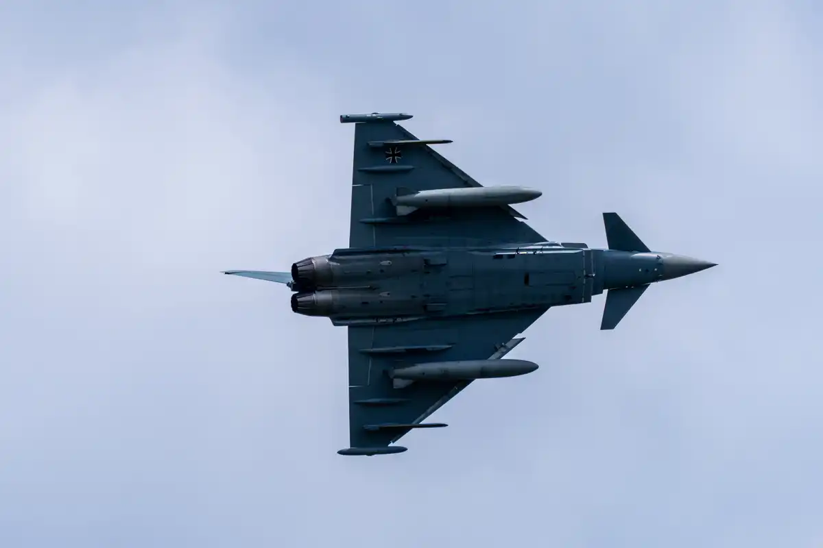 A7404758LR
