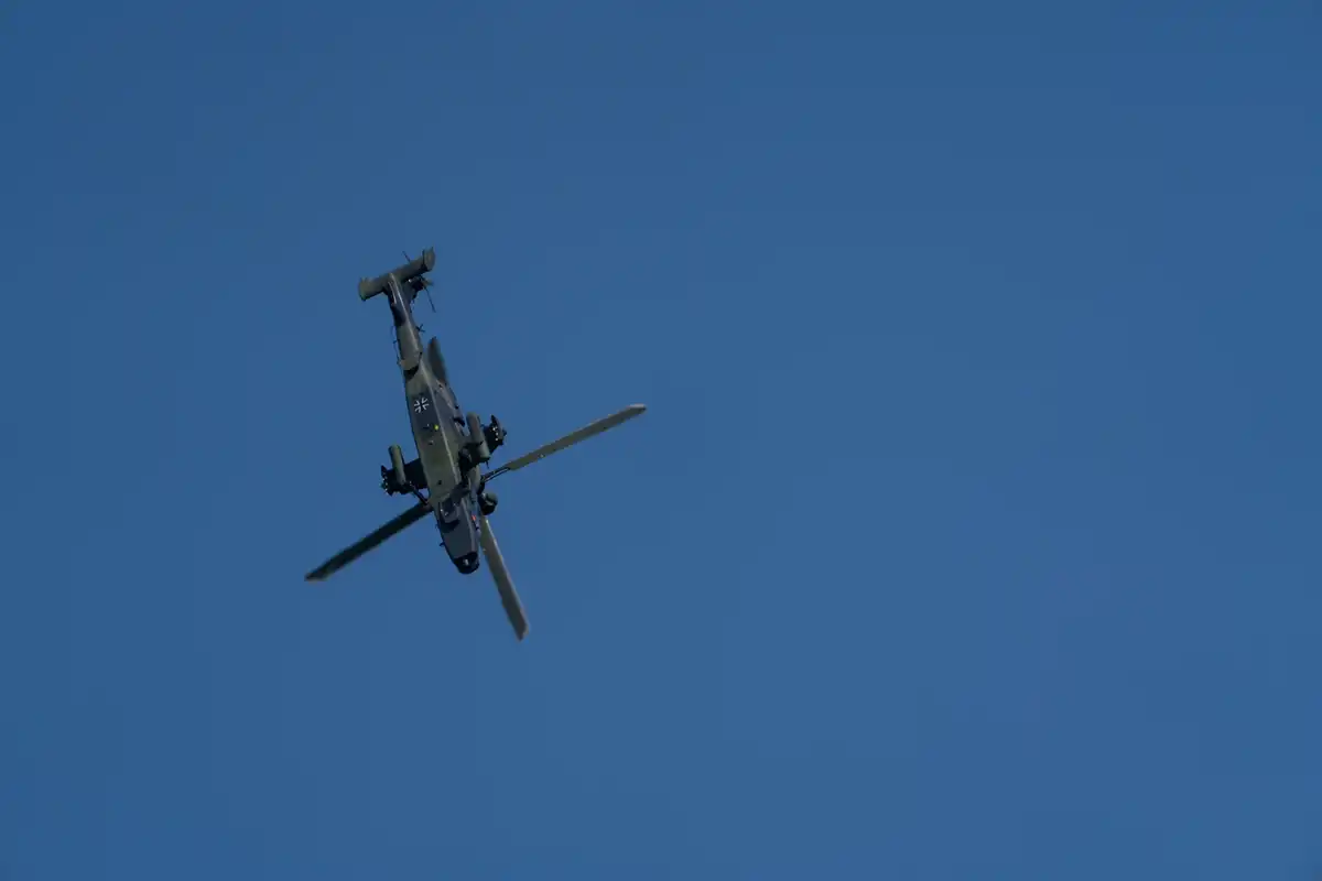 A7406047LR