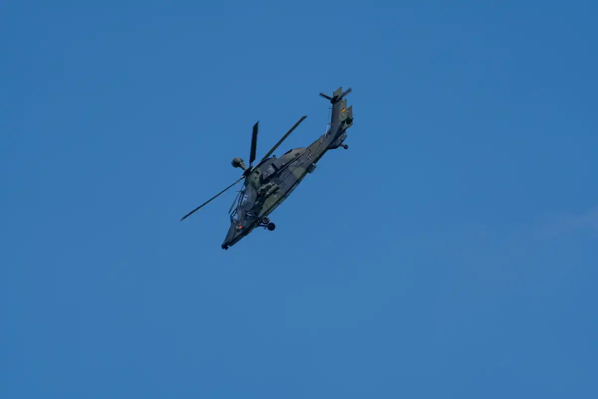 A7406183LR